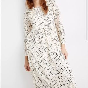 Madewell Smocked Ruffle-Shoulder Midi Dress in Inkbrush Dots Size Large